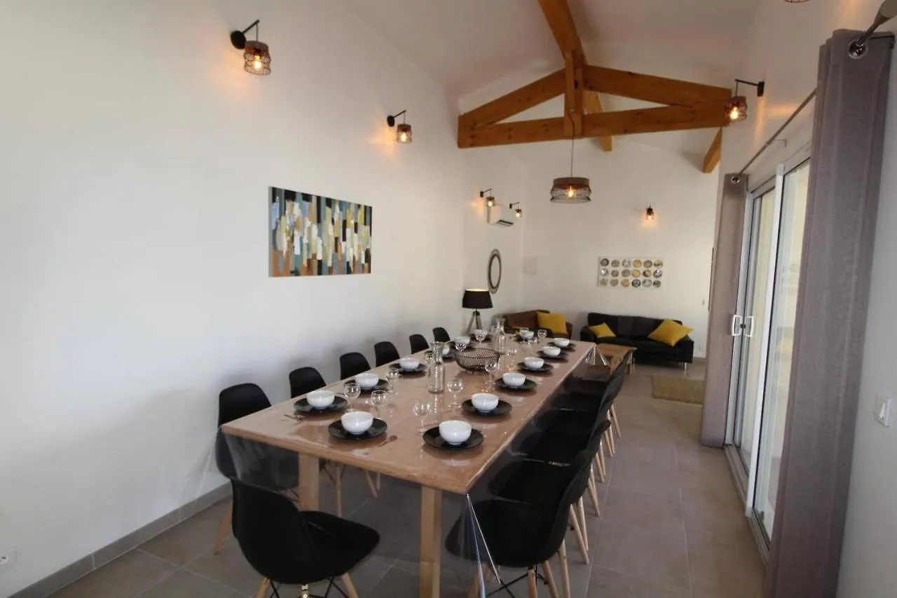 Grand Gite Louise Ruoms Holiday home